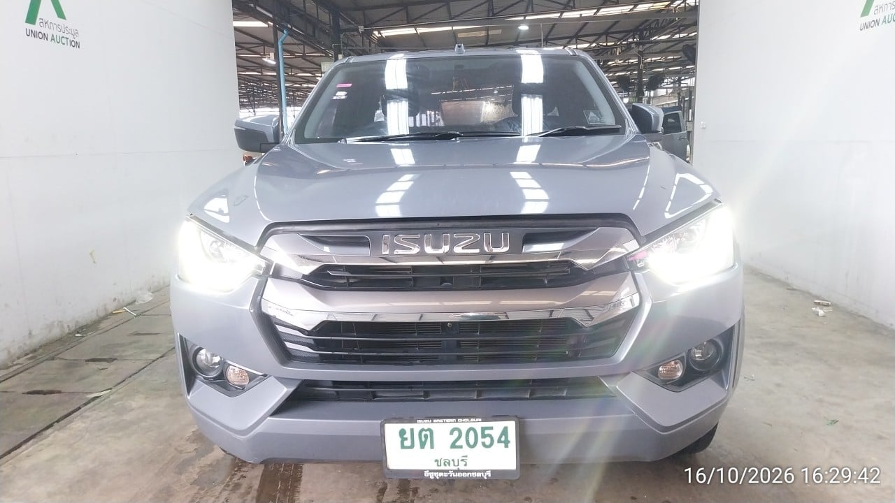 ISUZ ISUZ073 SpaceCab 1.9 L (DA) MT 2023