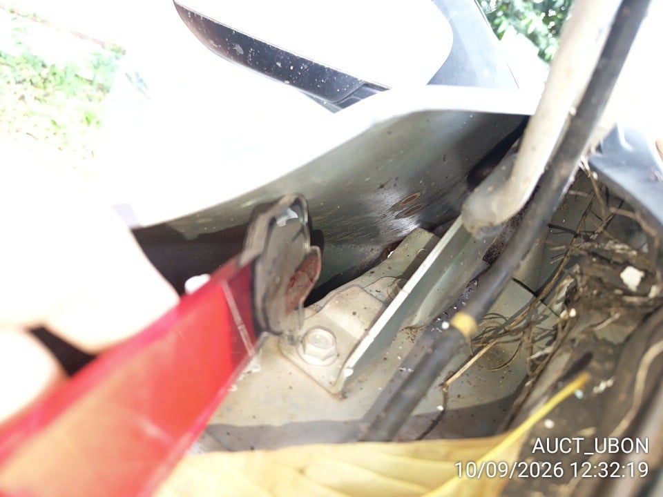 NISS NISS047 1.6 S MT 2013
