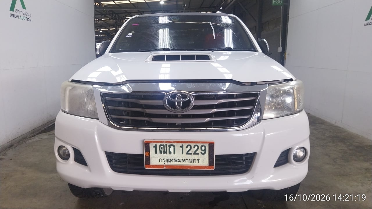 TOYO TOYO121 Smart Cab 2.5 Prerunner E MT (ABS) 2015