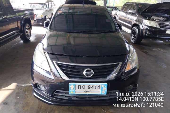 NISS NISS020 1.2 V CVT 2013