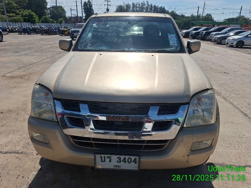 ISUZ ISUZ073 SPACECAB 2004