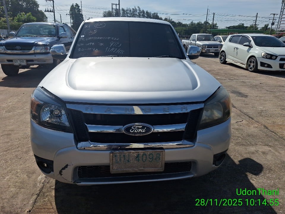 FORD FORD008 Open Cab 2.5 XLS MT 2010