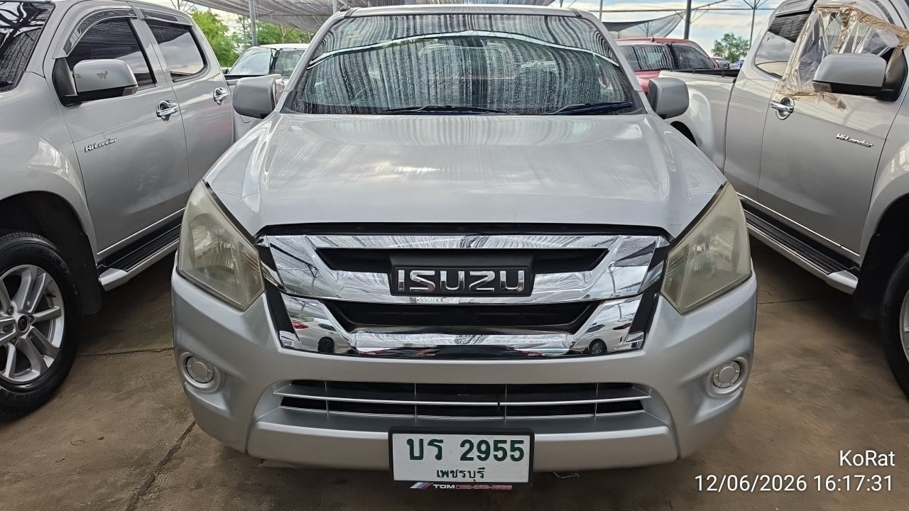 ISUZ ISUZ073 SPACECAB 1.9 S MT (AB) 2016