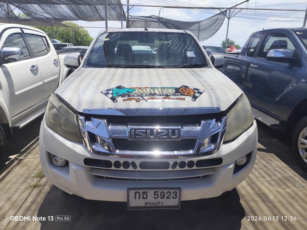 ISUZ ISUZ073 CAB4 1.9 Hi-Lander Z MT (DVD) (AB/ABS) 2019