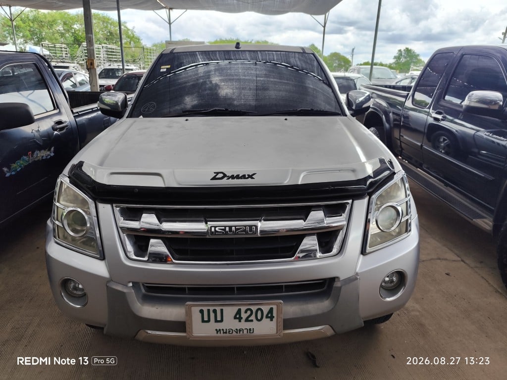 ISUZ ISUZ073 SPACECAB 2.5 Hi-Lander  MT (ABS) 2011