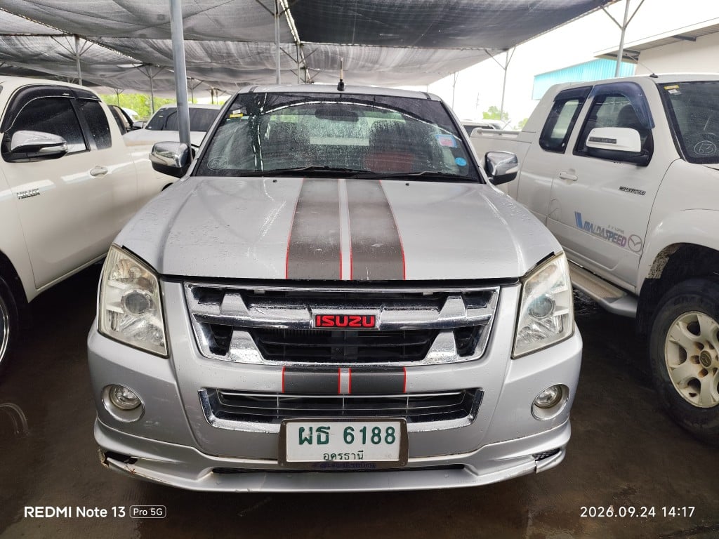 ISUZ ISUZ073 SPACECAB 2.5 SLX X-Series i-TEQ MT 2011