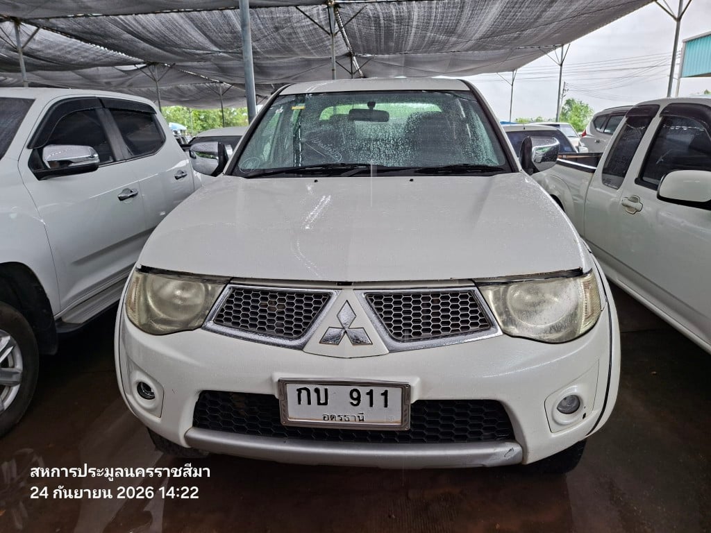 MITS MITS027 Dual Cab 2.5 GLS Plus MT (AB/ABS) 2012