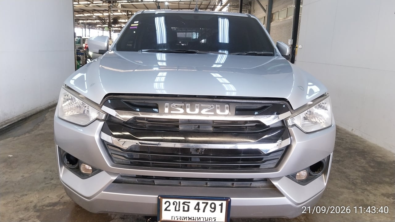 ISUZ ISUZ073 CAB4 1.9 S AT (AB/ABS) 2022