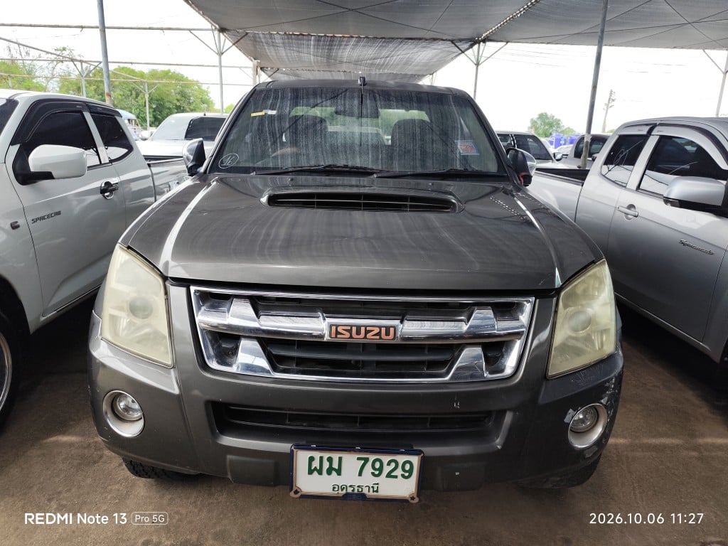 ISUZ ISUZ073 SPACECAB 3.0 LS 4WD MT (VGS) (AB/ABS) 2008