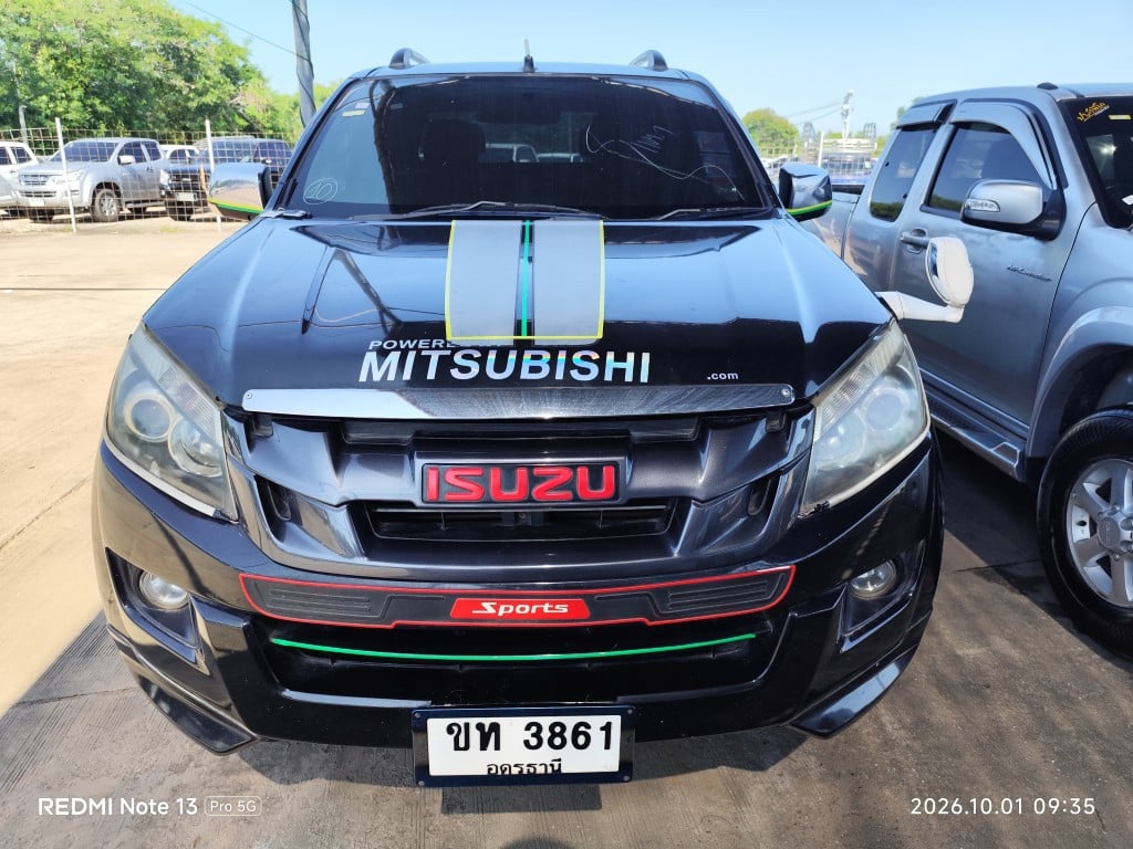 ISUZ ISUZ073 CAB4 2.5 Hi-Lander X-Series Z MT (VGS,DVD) (ABS) 2013