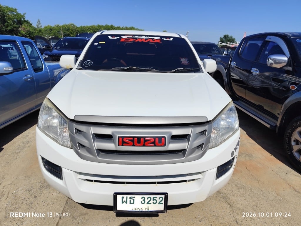 ISUZ ISUZ073 SPACECAB 2.5 S MT 2013