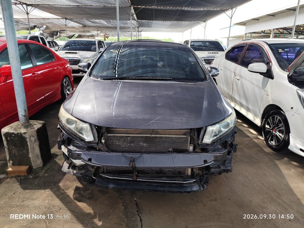 HOND HOND004 1.8 ES i-VTEC AT (AB/ABS) 2015