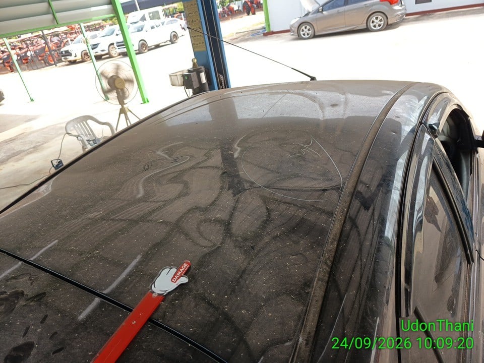 NISS NISS043 1.2 S MT Hatch 2016