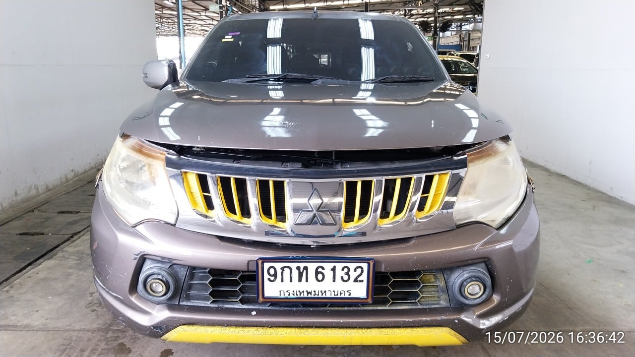 MITS MITS027 Dual Cab 2.5 MT (AB/ABS) 2015