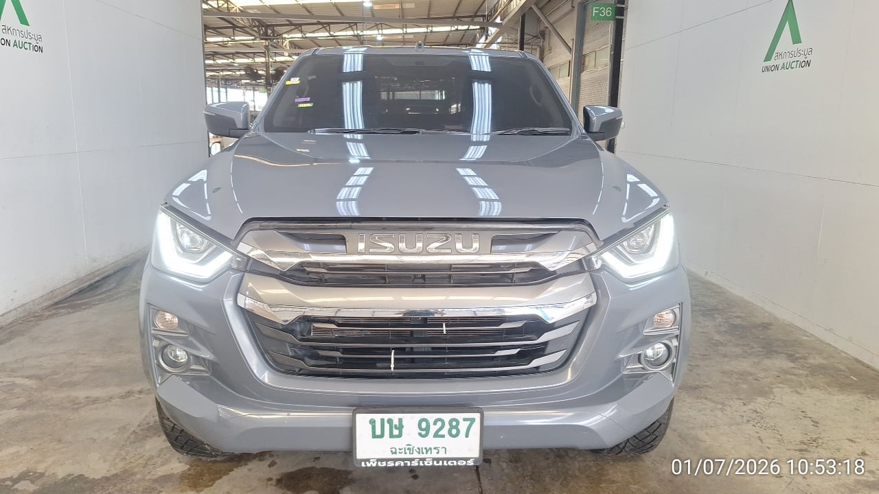 ISUZ ISUZ073 SPACECAB 1.9 Hi-Lander L MT (DA) (AB/ABS) 2022