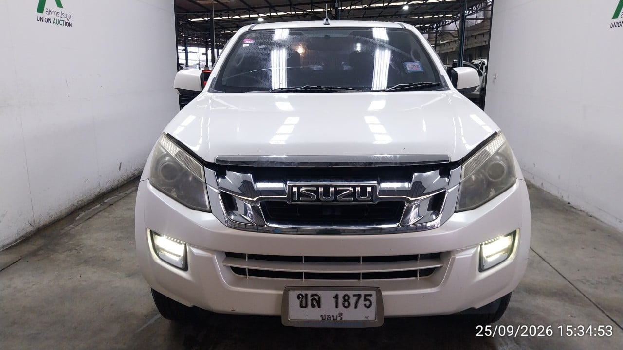ISUZ ISUZ073 CAB4 2.5 Hi-Lander Z MT (VGS,DVD) 2015