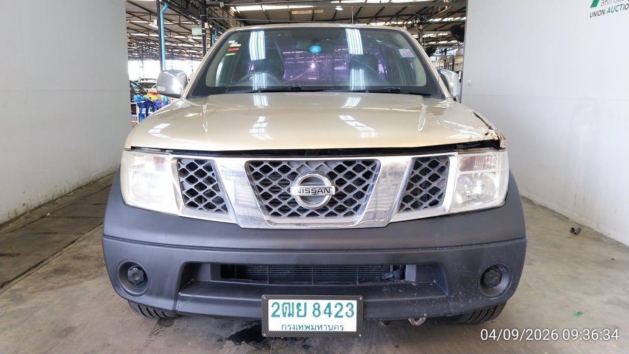 NISS NISS077 Ext. Cab 2.5 LE MT 2007
