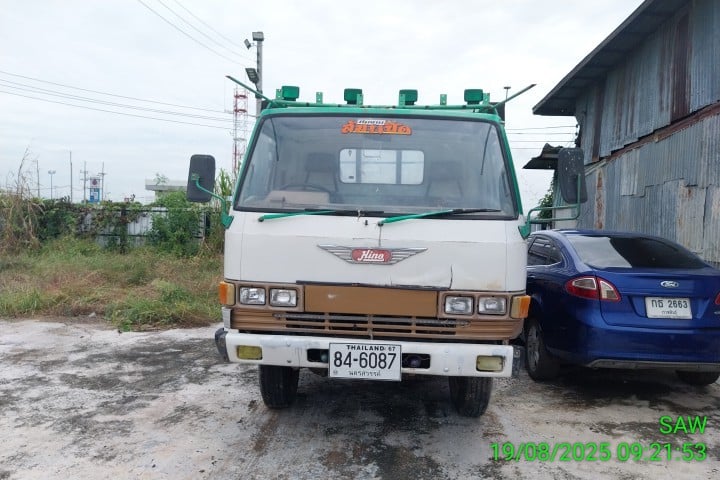 HINO HINO001 6 ล้อ 2023