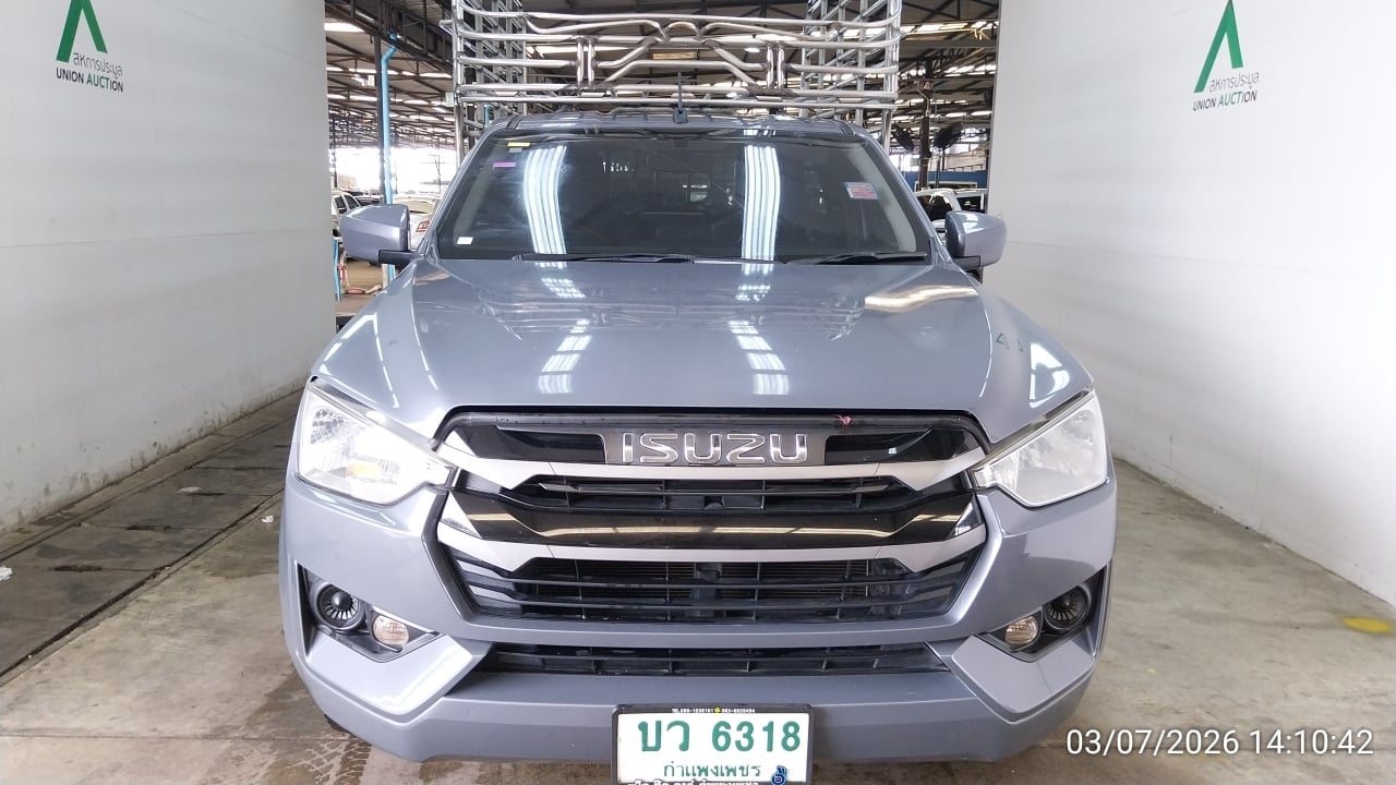 ISUZ ISUZ073 SPARK 3.0 S MT 2023