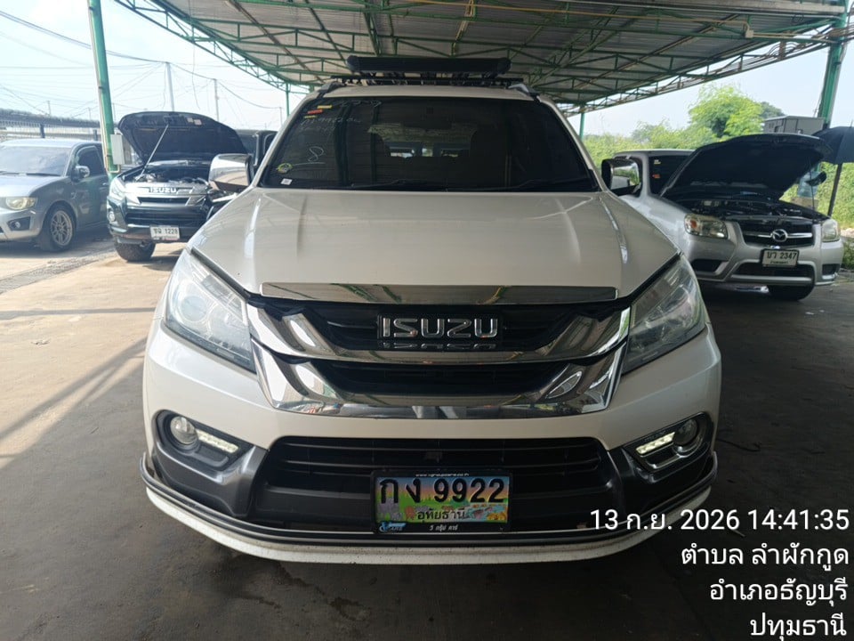 ISUZ ISUZ065 3.0 AT 2014