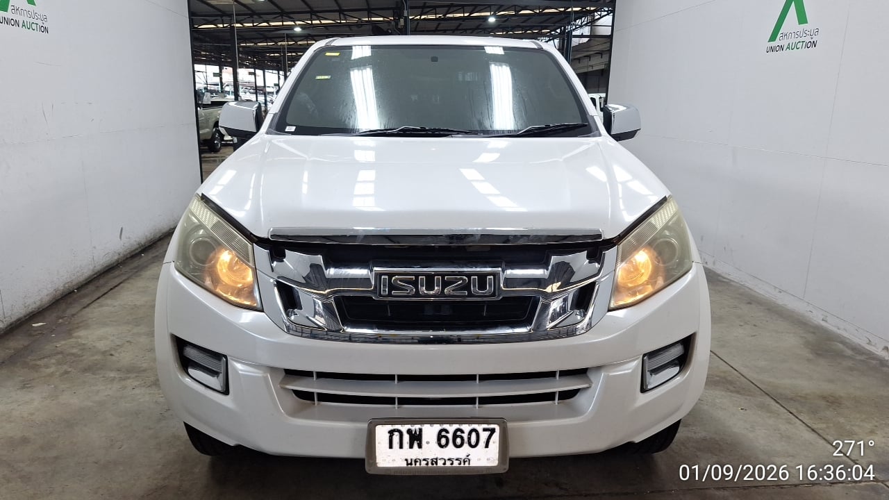ISUZ ISUZ073 CAB4 3.0 Hi-Lander Z-Prestige AT (VGS,Navi) (AB/ABS) 2014