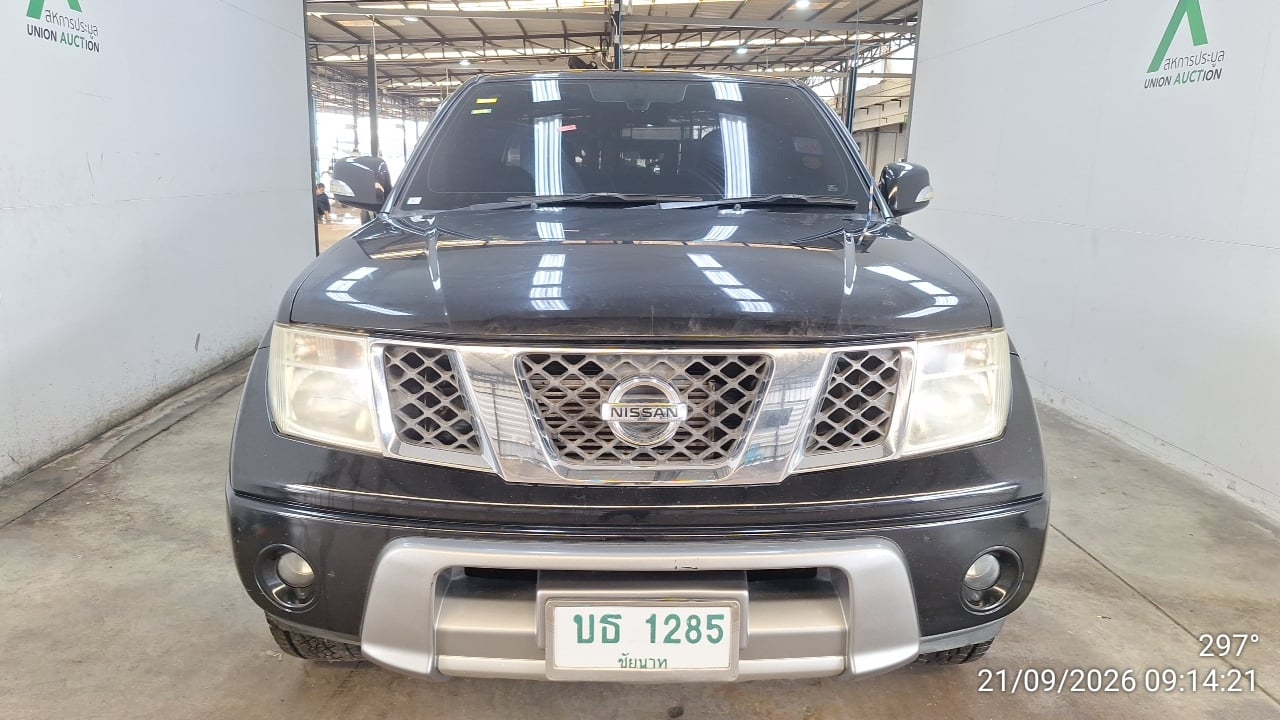 NISS NISS077 Ext. Cab 2.5 Calibre SE MT (ABS) 2013