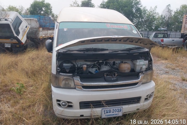 TOYO TOYO004 3.0 MT 2010