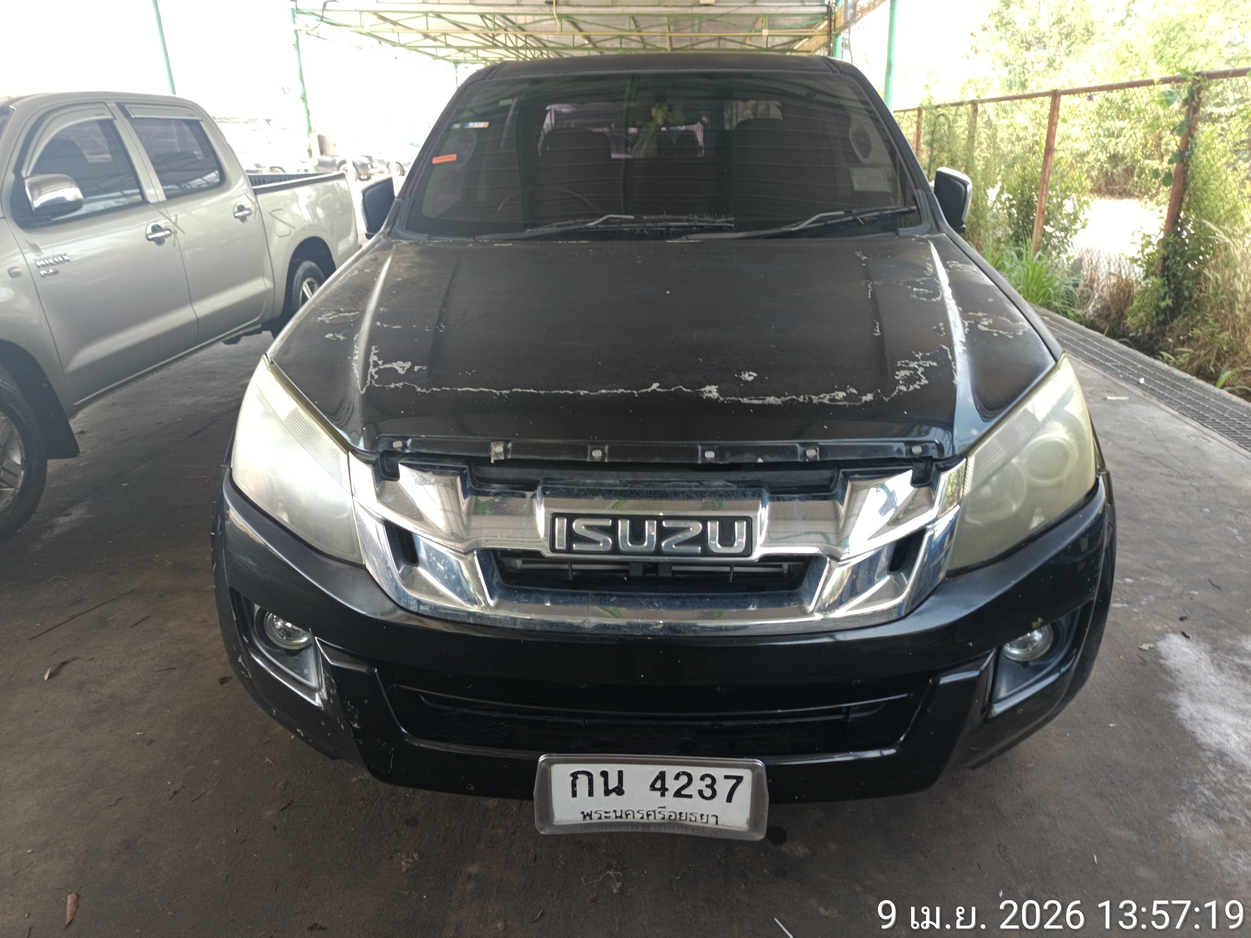 ISUZ ISUZ039 2.5 AT 2013