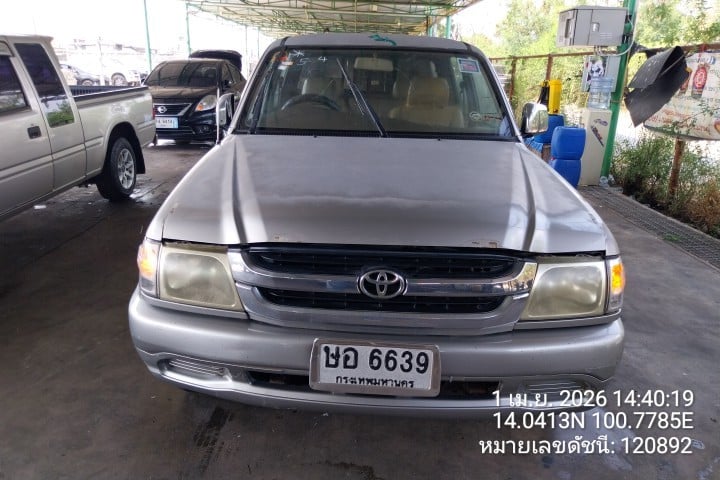 TOYO TOYO029 Dual Cab 2.5 E MT 2004