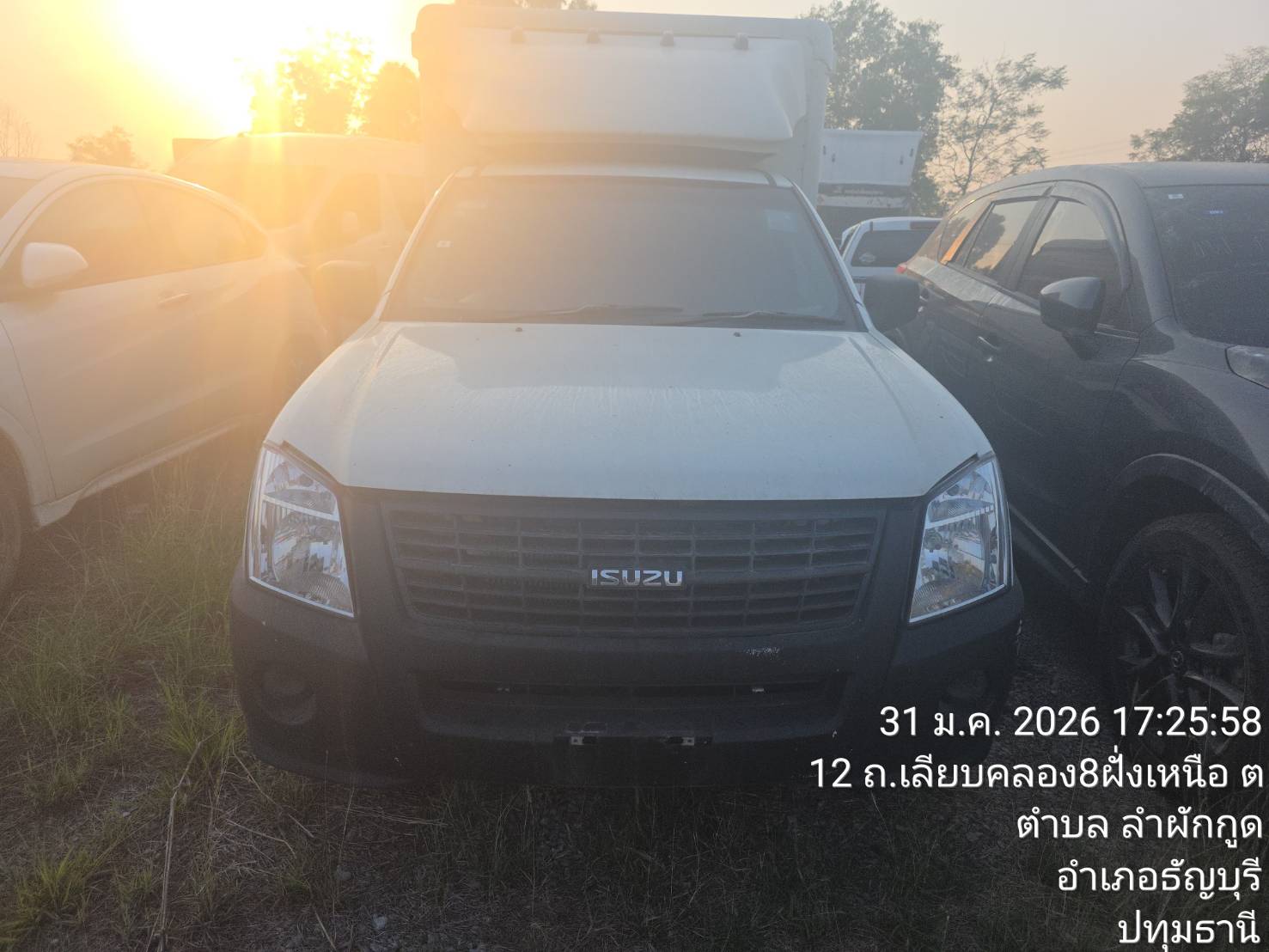 ISUZ ISUZ072 2011