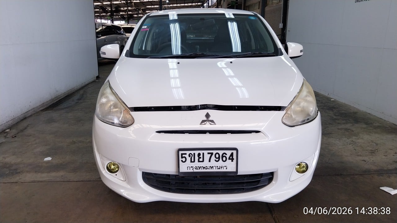MITS MITS038 1.2 GLX CVT Hatch 2015