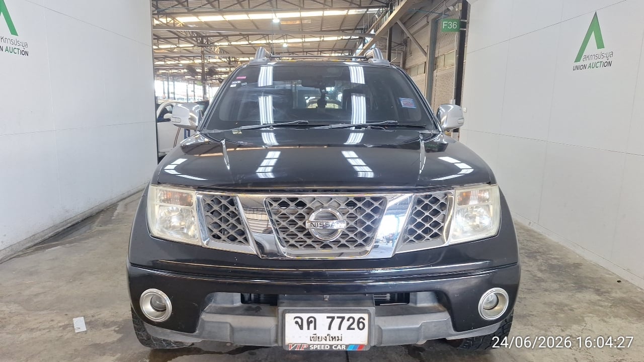 NISS NISS077 Ext. Cab 2.5 Calibre LE AT 2011