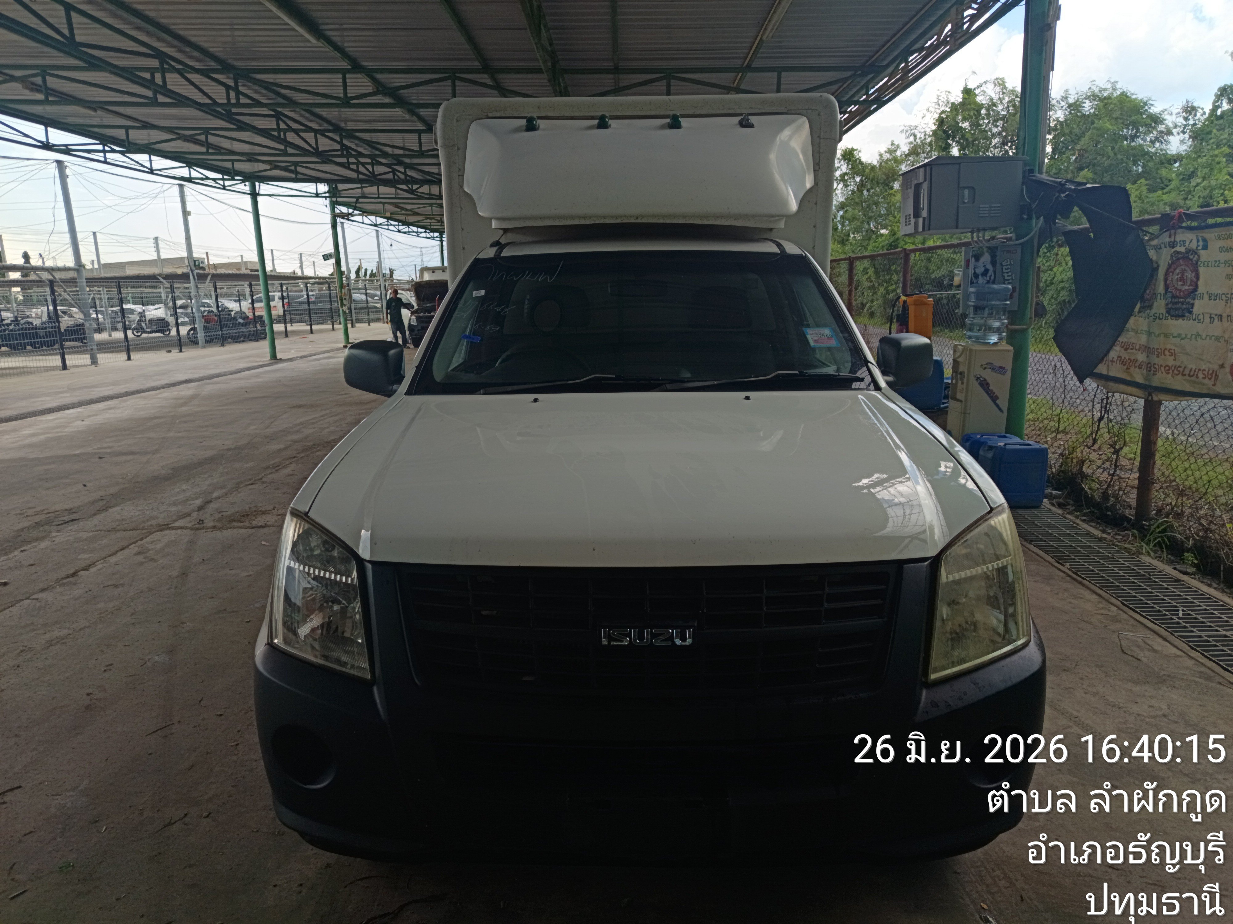 ISUZ ISUZ073 SPARK 2.5 EX MT 2011