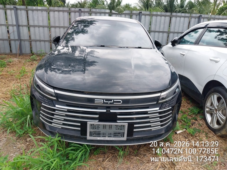 BYD BYD011 1.5 DM-i Premium E-CVT (PHEV) 2025