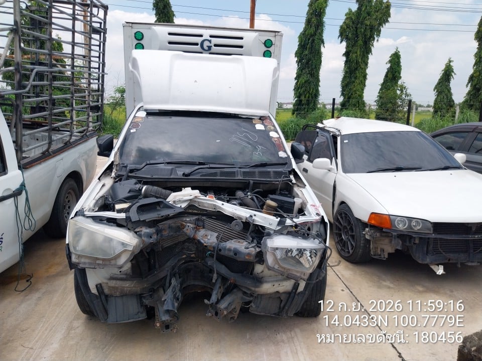 ISUZ ISUZ073 SPARK 1.9 MT 2021