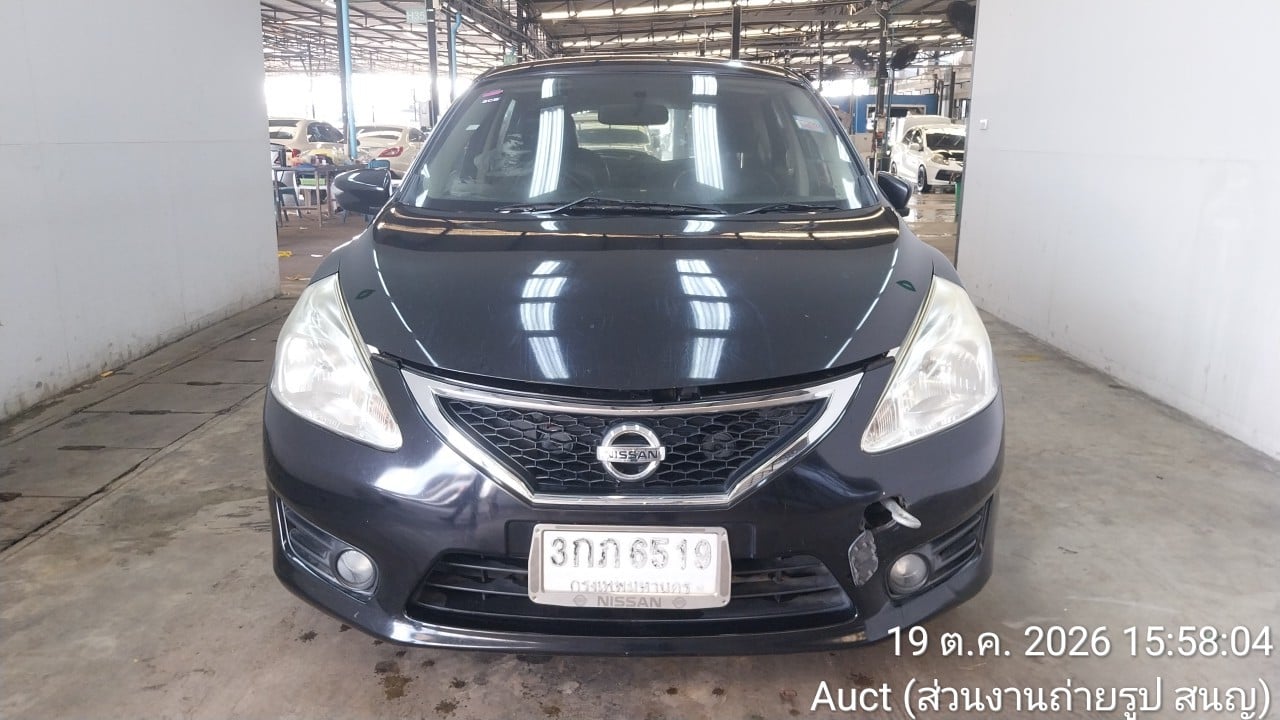 NISS NISS055 1.6  CVT Hatch 2014
