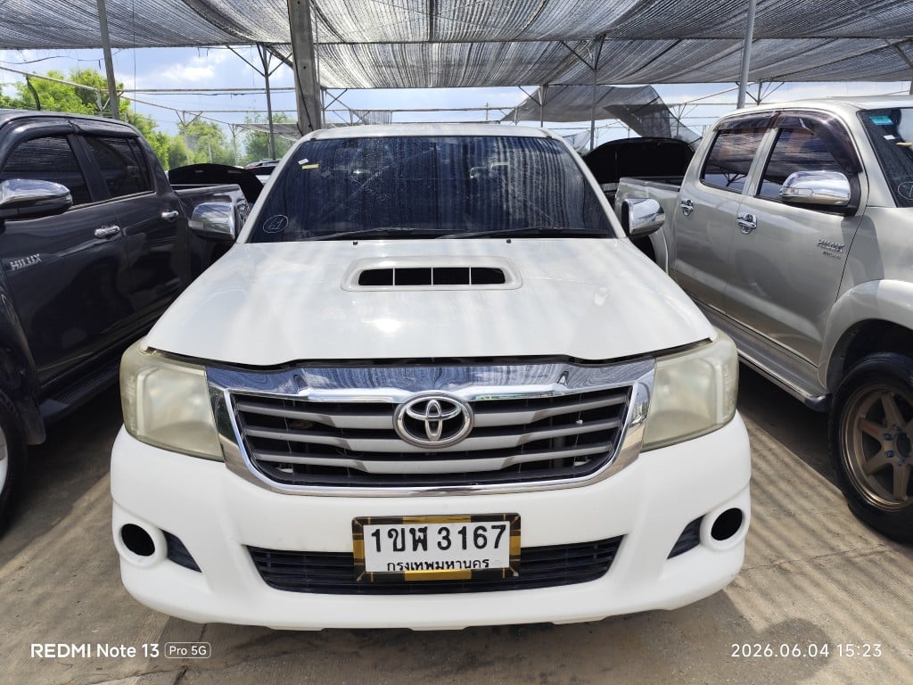 TOYO TOYO121 Dual Cab 2.5 E MT 2013