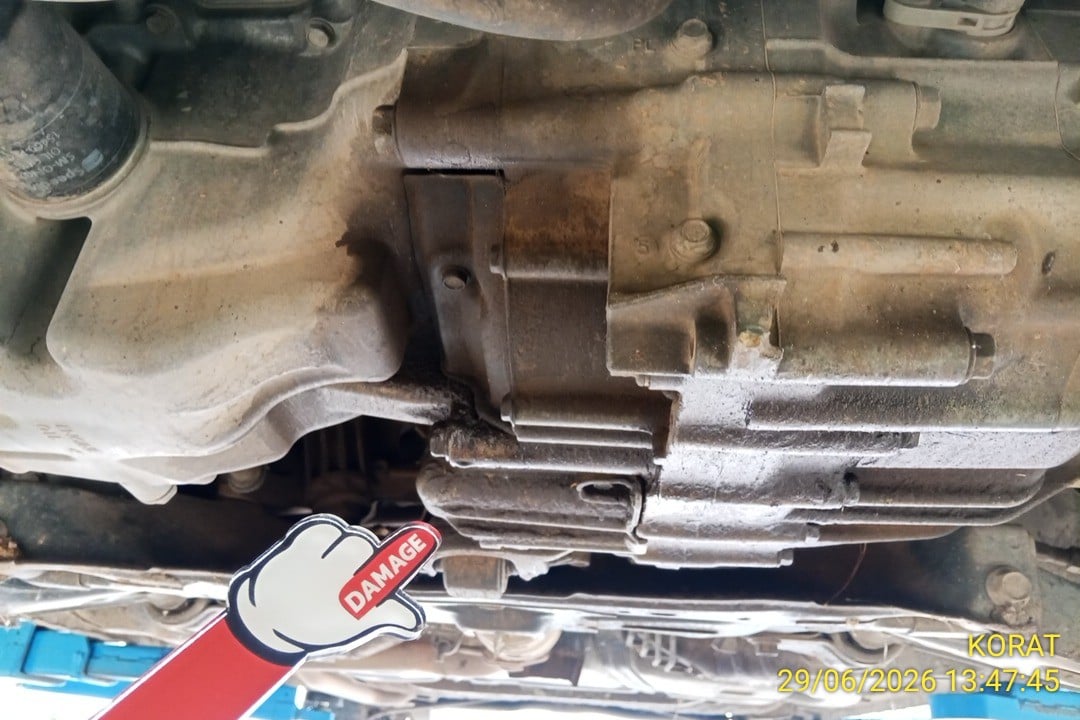 HOND HOND033 1.5 S i-VTEC AT Hatch 2012
