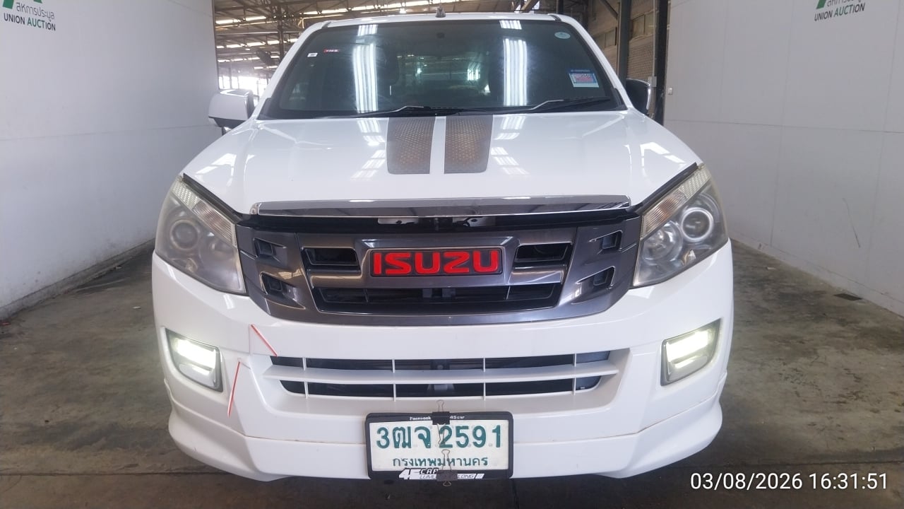 ISUZ ISUZ073 SPACECAB 2.5 X-Series Z MT (VGS) 2014