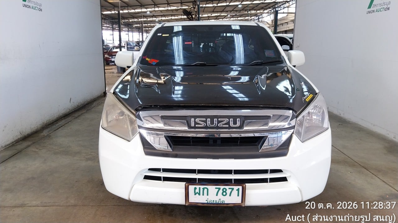 ISUZ ISUZ073 SPARK 1.9 S MT (AB) 2017