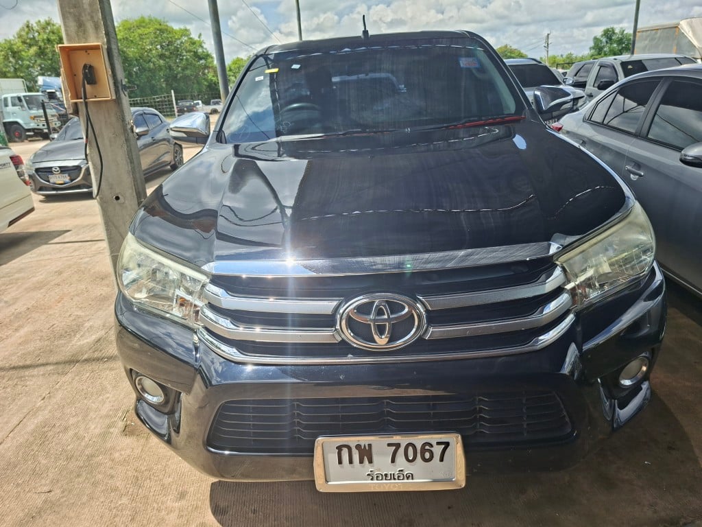 TOYO TOYO120 Dual Cab 2.4 Prerunner E MT (AB/ABS) 2015