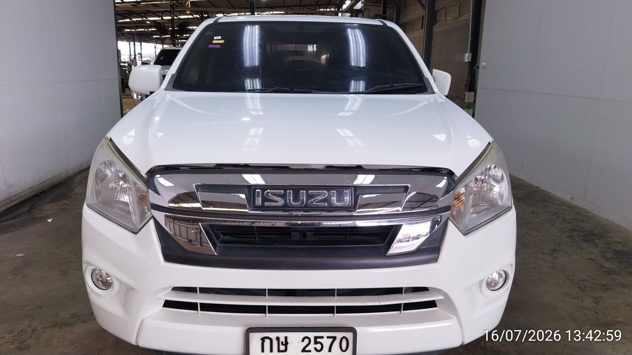 ISUZ ISUZ073 CAB4 1.9 S MT (AB) 2019