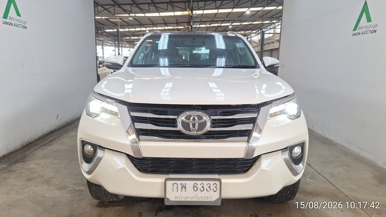 TOYO TOYO051 2.8 V 4WD AT (AB/ABS) 2015