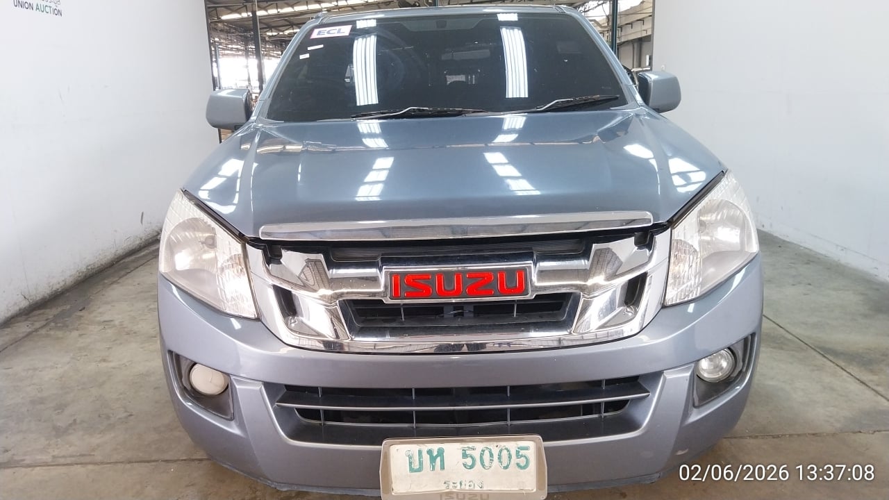 ISUZ ISUZ073 SPACECAB 2.5 S MT 2013
