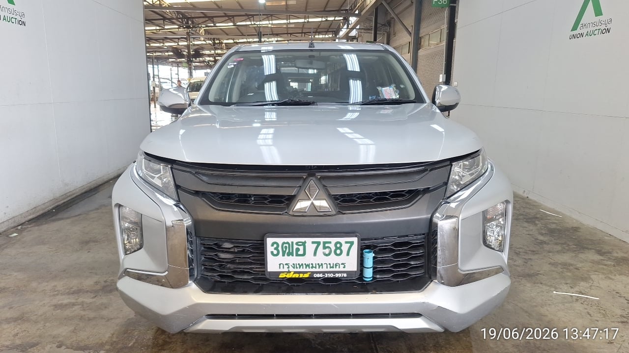 MITS MITS027 Ext. Cab 2.5 GLX MT 2022