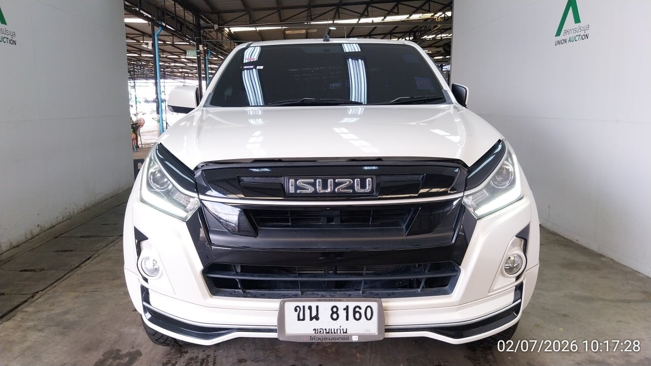 ISUZ ISUZ073 CAB4 1.9 Hi-Lander Stealth Z MT (DVD) 2019