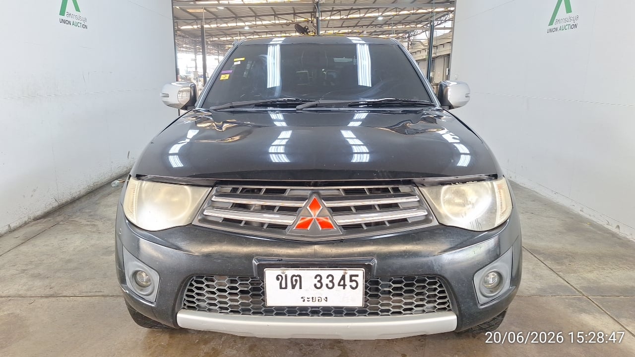 MITS MITS027 Dual Cab 2.5 GLX MT 2015