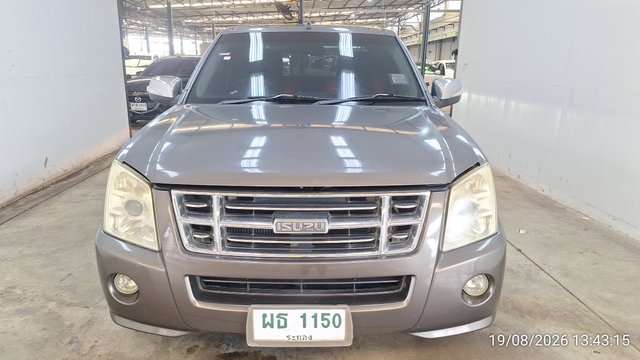 ISUZ ISUZ073 SPACECAB 2.5 SLX MT 2009