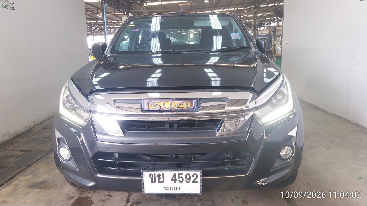 ISUZ ISUZ073 CAB4 1.9 Hi-Lander Z MT (DVD) (AB/ABS) 2018