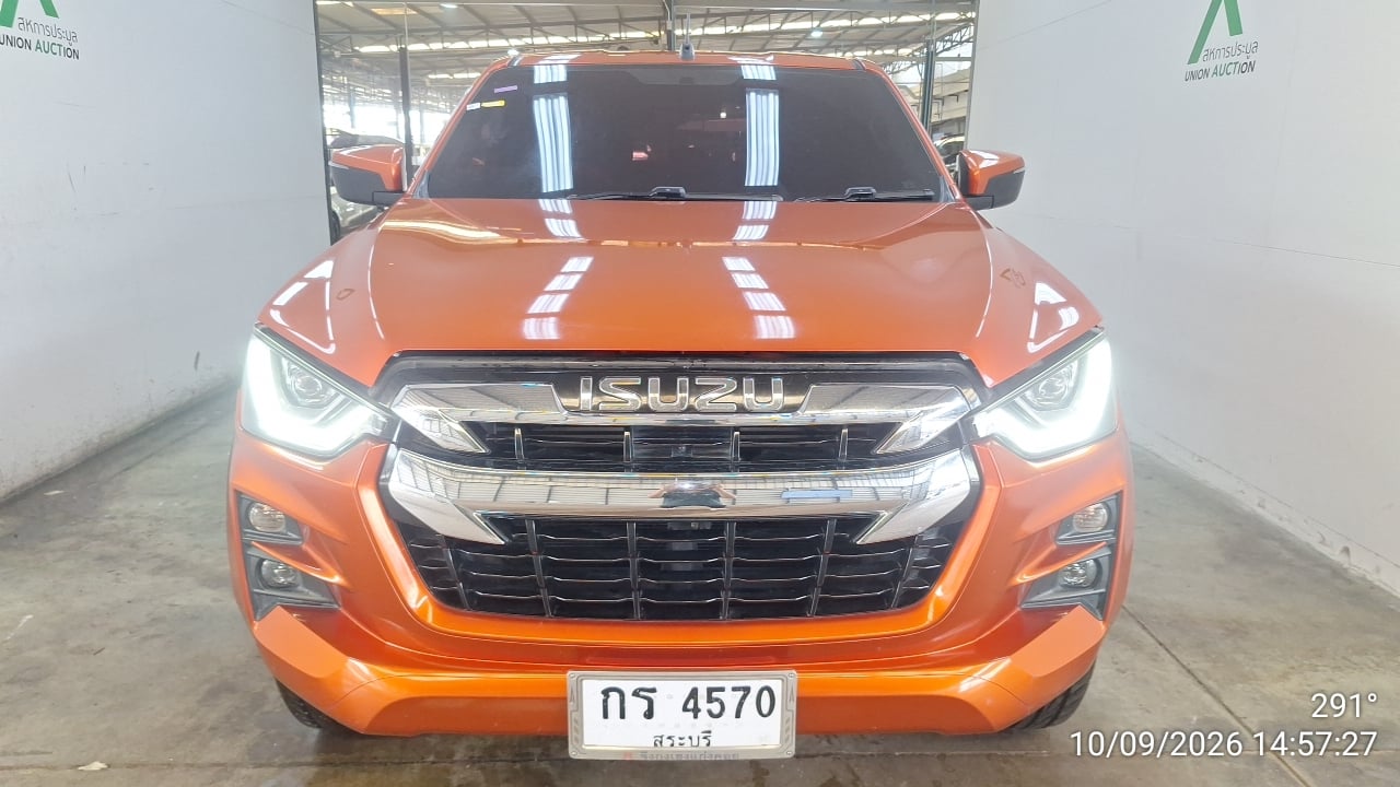 ISUZ ISUZ073 CAB4 1.9 Hi-Lander ZP MT (AB/ABS) 2020
